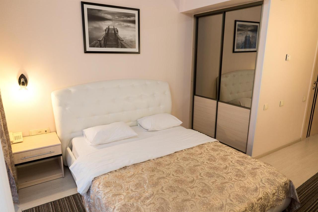 Staybridge Mini-Hotel In Most City Panoramic River View นิปโปร ภายนอก รูปภาพ