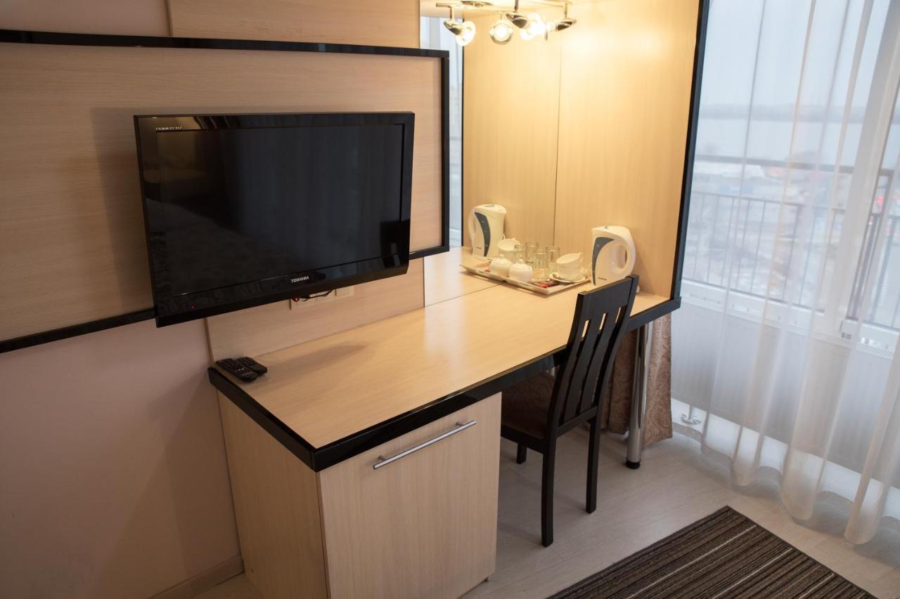 Staybridge Mini-Hotel In Most City Panoramic River View นิปโปร ภายนอก รูปภาพ